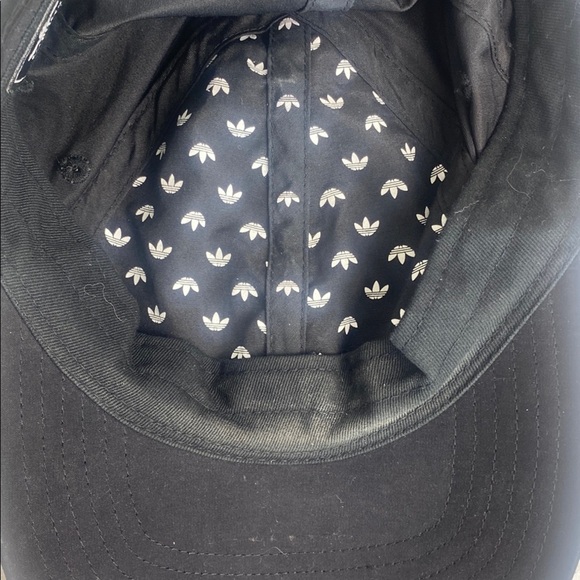 Adidas Black Trefoil Logo Hat - Picture 6 of 8